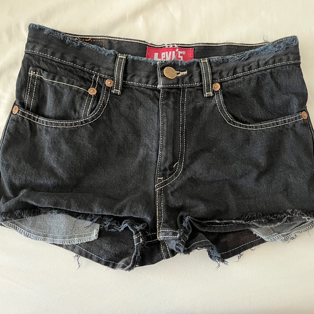Levis red tab black jean shorts